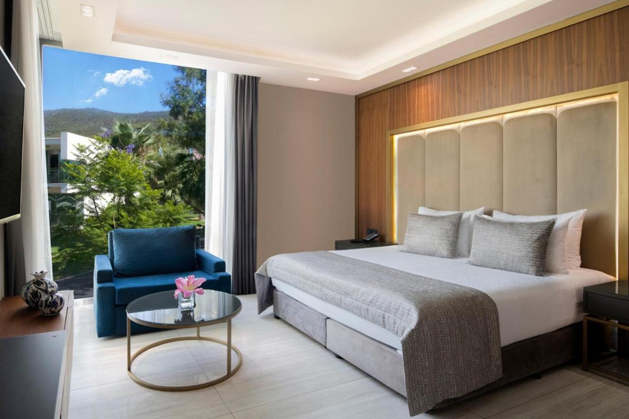 Vogue Hotel Supreme Bodrum 托尔巴 外观 照片